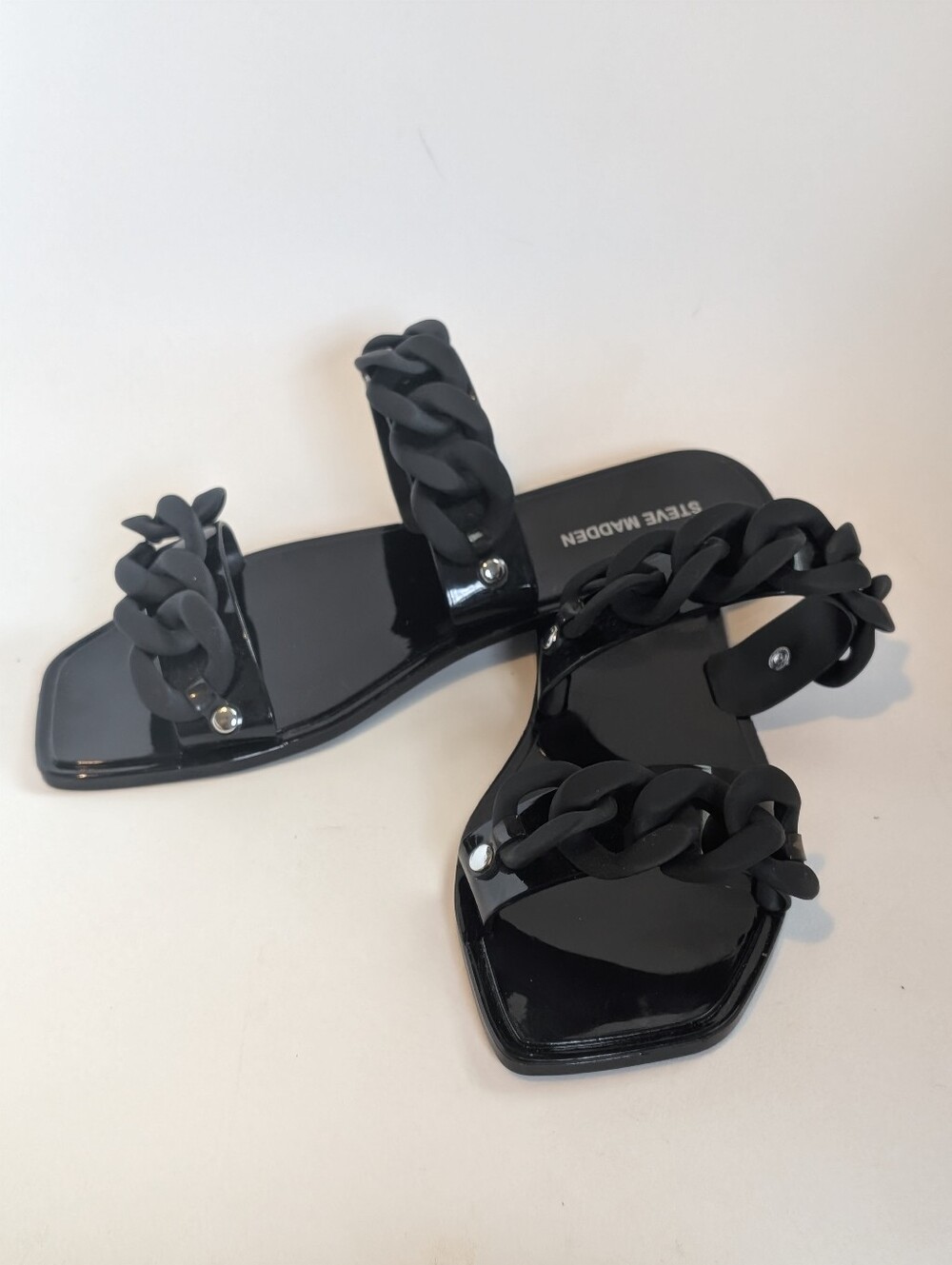 New Steve Madden Chain Link Slide Sandals  Size 9